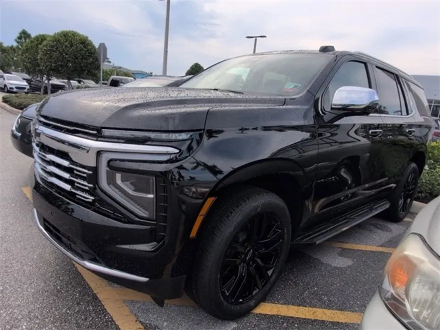 2025 Chevrolet Tahoe Premier photo 1