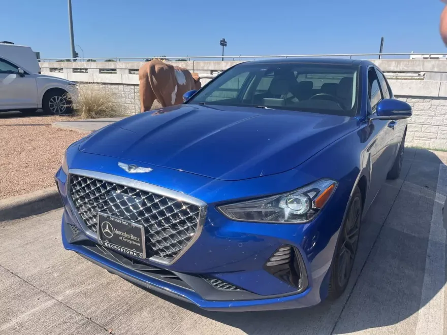 2019 Genesis G70 2.0T Advanced photo 1