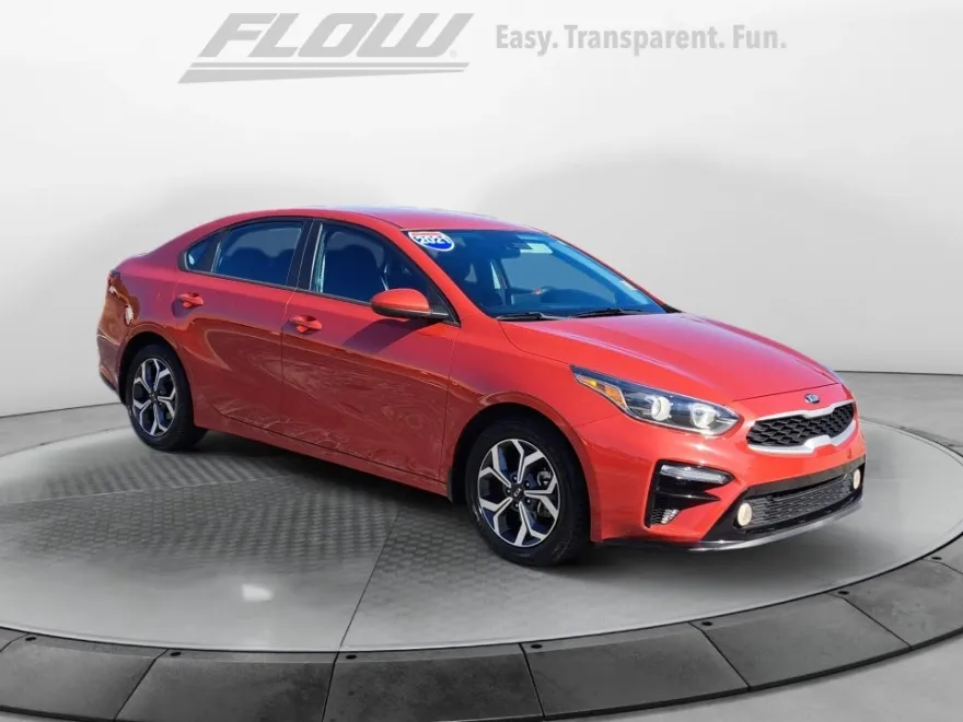 2021 Kia Forte LXS photo 1