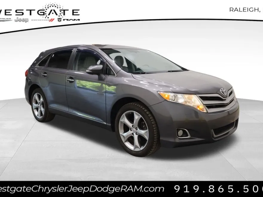 2014 Toyota Venza XLE photo 1