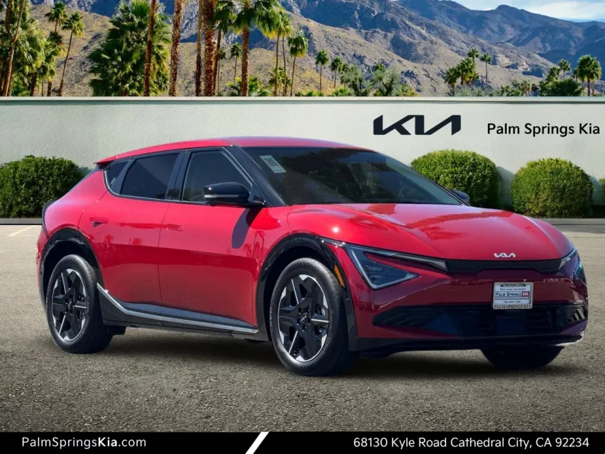 2025 Kia EV6 Wind photo 1