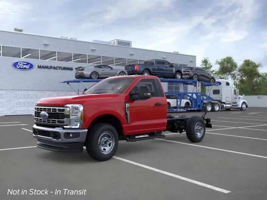 2026 Ford F-350 photo 1