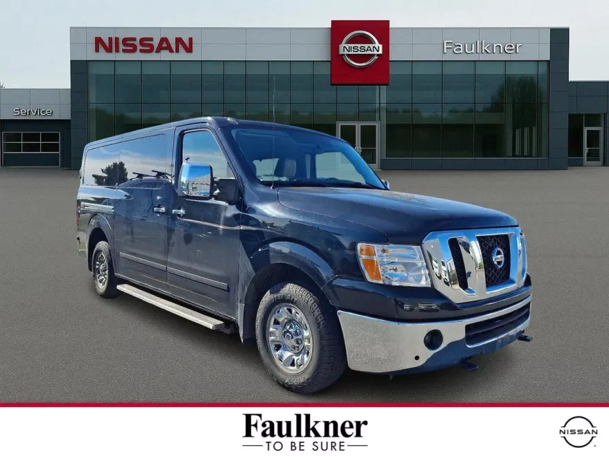 2020 Nissan NV3500 HD SL photo 1