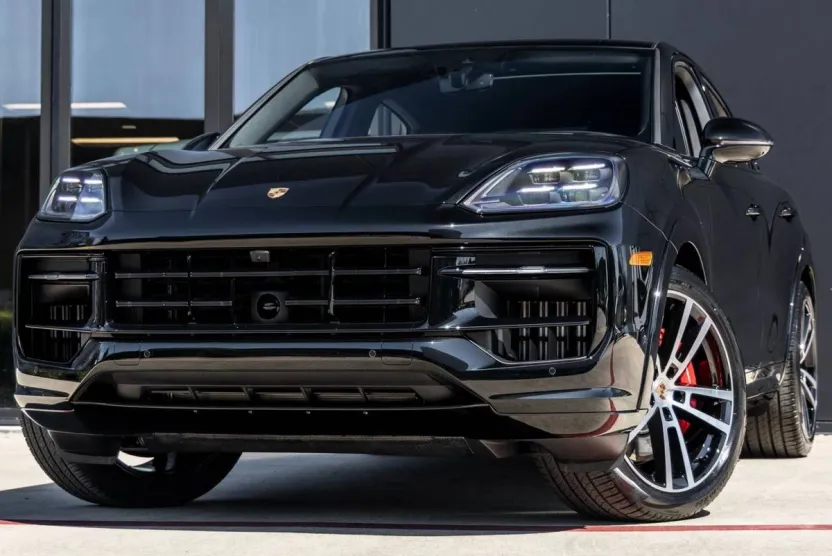 2026 Porsche Cayenne S Coupe photo 1