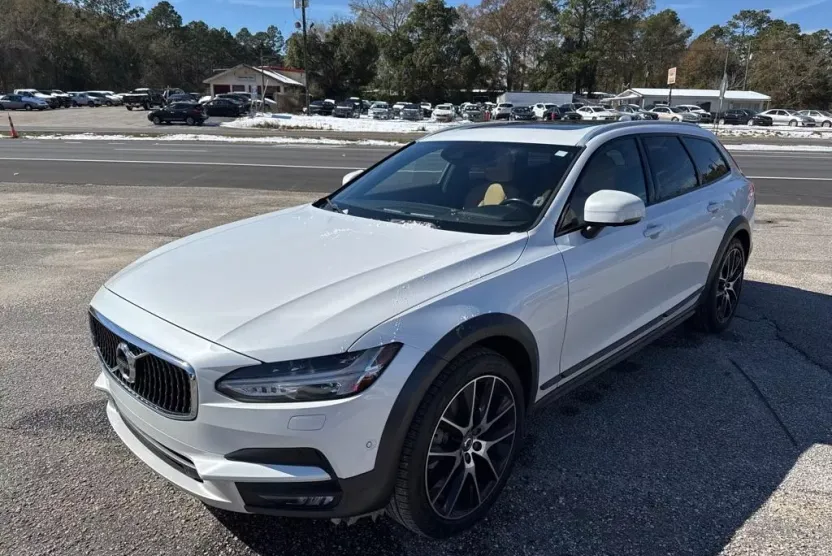 2018 Volvo V90 Cross Country T6 Inscription photo 1