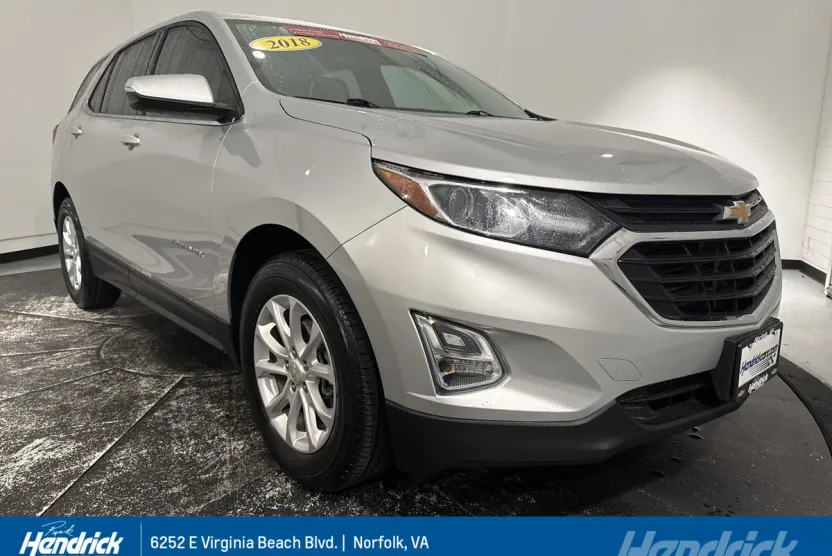 2018 Chevrolet Equinox LT photo 1