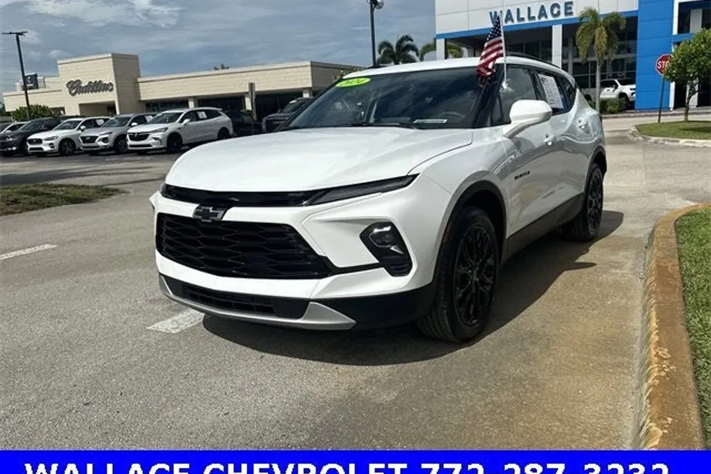 2024 Chevrolet Blazer 2LT photo 1