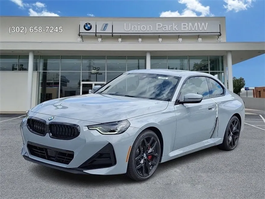 2025 Bmw 230i xDrive photo 1