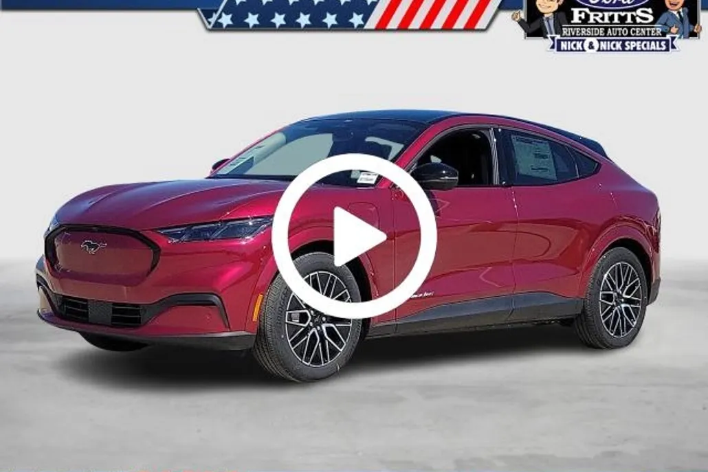 2025 Ford Mustang Mach-E Premium photo 1