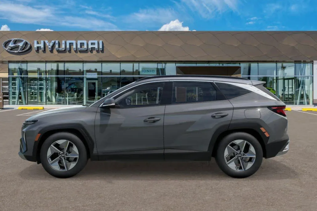 2026 Hyundai Tucson SEL photo 1