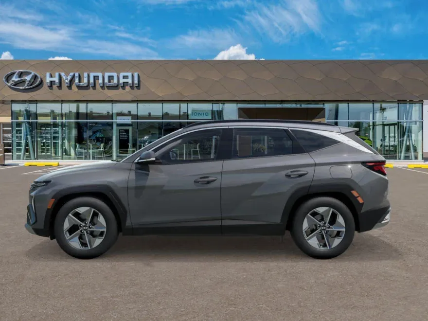 2026 Hyundai Tucson SEL photo 1