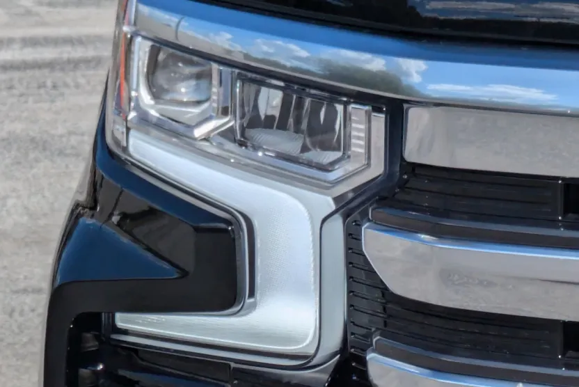 2026 Chevrolet Silverado 1500 High Country photo 1