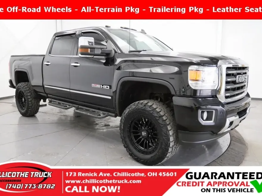 2017 Gmc Sierra SLT photo 1