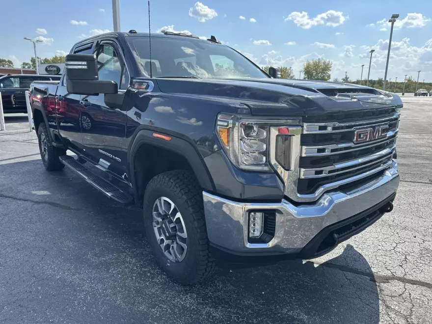 2022 Gmc Sierra 2500 HD SLE photo 1