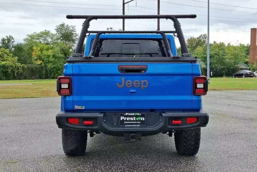 2023 Jeep Gladiator Rubicon photo 1