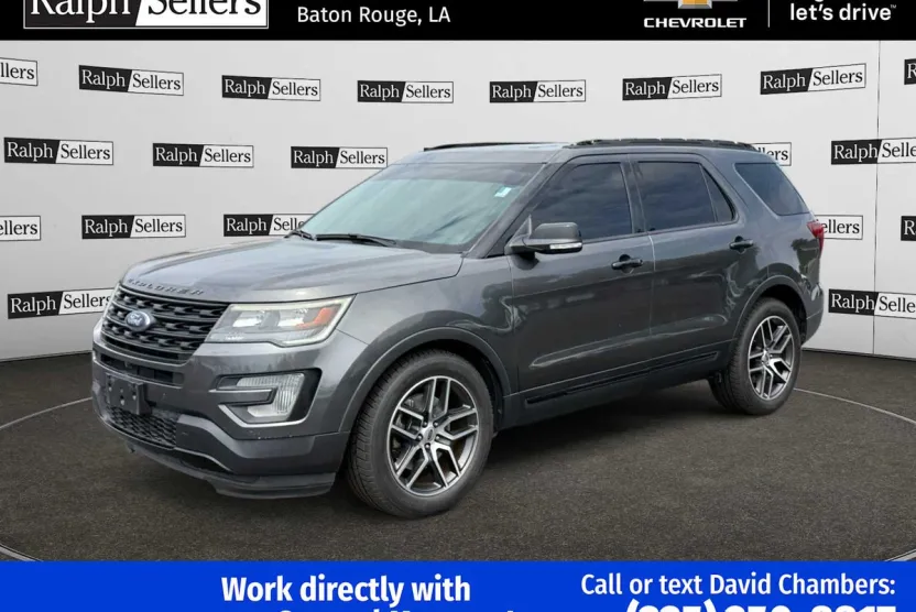 2016 Ford Explorer Sport photo 1