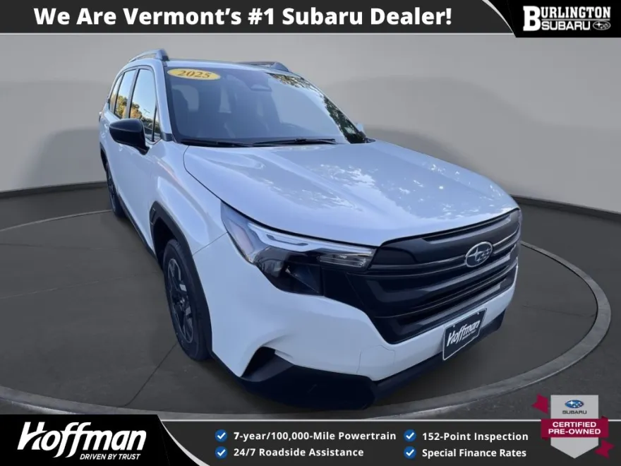 2025 Subaru Forester Base photo 1