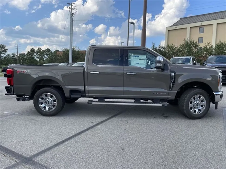 2026 Ford F-250 photo 1