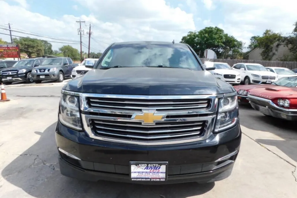 2015 Chevrolet Suburban LTZ photo 1