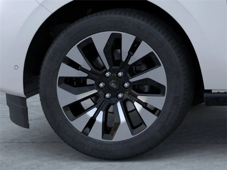 2025 Ford Expedition MAX Platinum photo 17