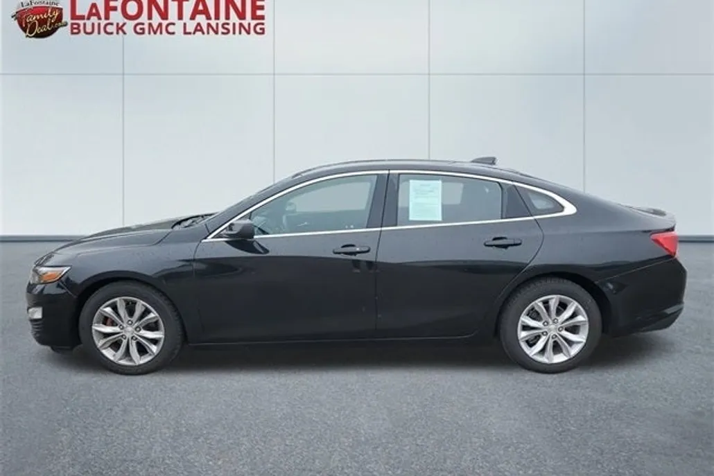 2024 Chevrolet Malibu 1LT photo 1