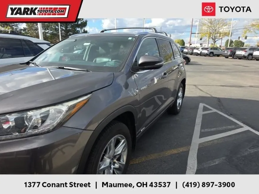 2018 Toyota Highlander Hybrid Limited photo 1