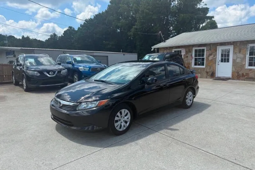 2012 Honda Civic LX photo 1