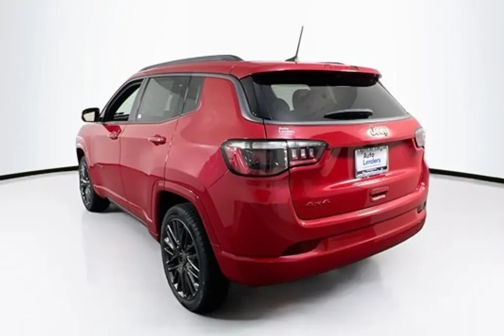 2022 Jeep Compass Red Edition photo 1