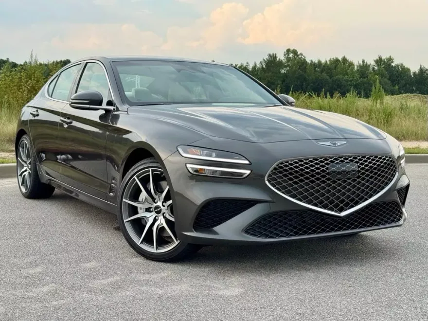 2026 Genesis G70 2.5T photo 1