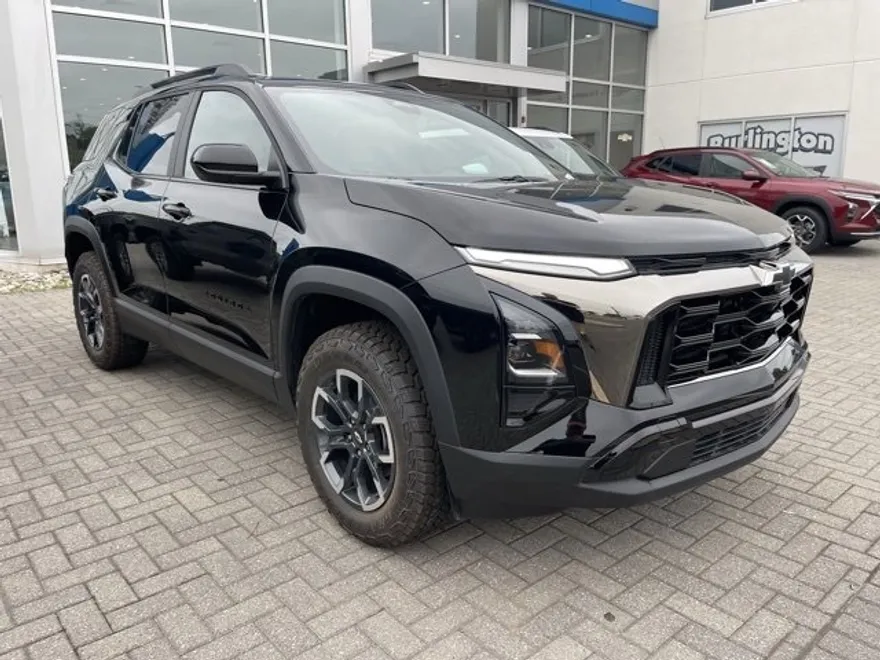 2026 Chevrolet Equinox ACTIV photo 1