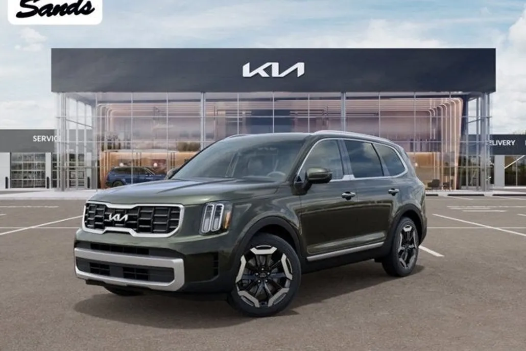 2025 Kia Telluride S photo 1