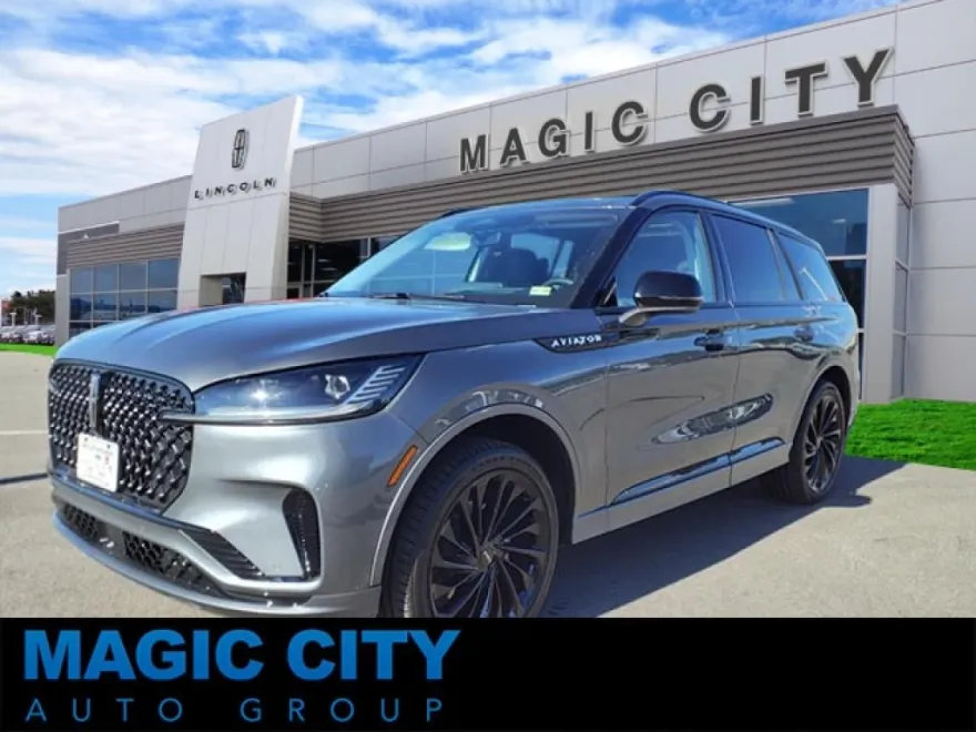 2025 Lincoln Aviator Reserve photo 1