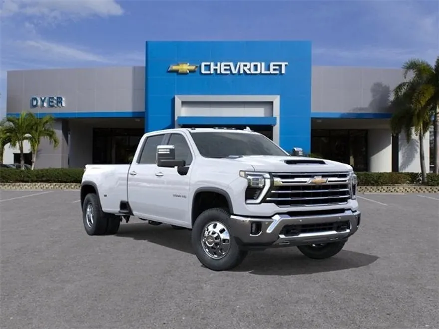 2026 Chevrolet Silverado 3500HD LTZ photo 1