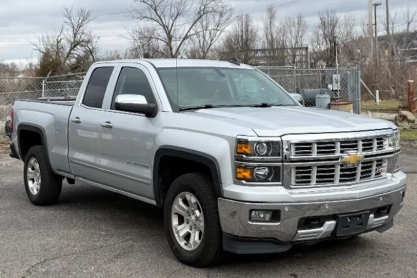 2015 Chevrolet Silverado 1500 LTZ photo 1