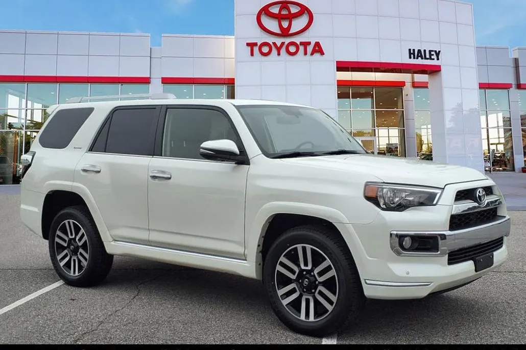 2019 Toyota 4Runner Limited 4WD photo 1