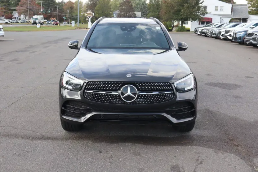 2021 Mercedes Benz GLC 300 4MATIC AMG photo 1