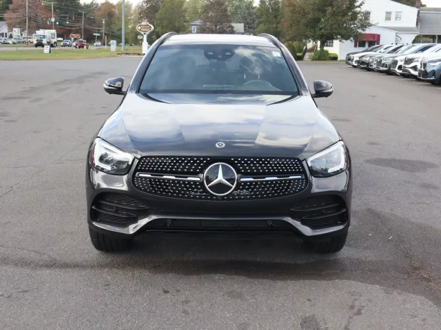 2021 Mercedes Benz GLC 300 4MATIC AMG photo 1
