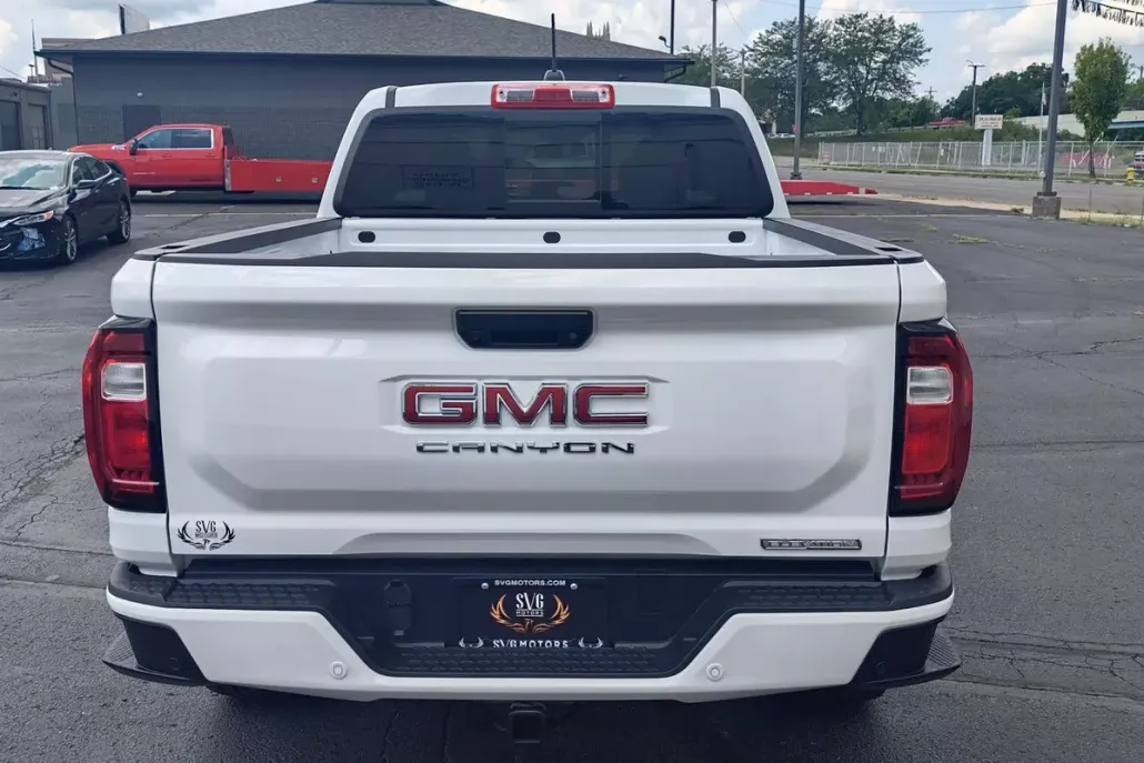 2026 Gmc Canyon Elevation photo 1