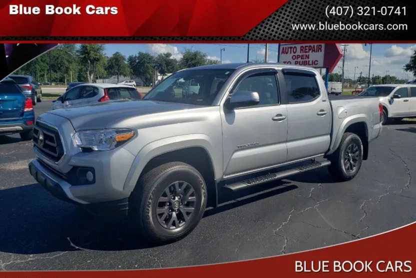 2022 Toyota Tacoma SR5 V6 photo 1