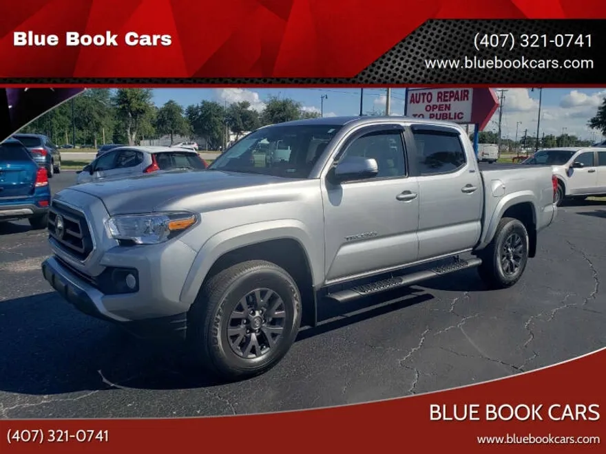 2022 Toyota Tacoma SR5 V6 photo 1