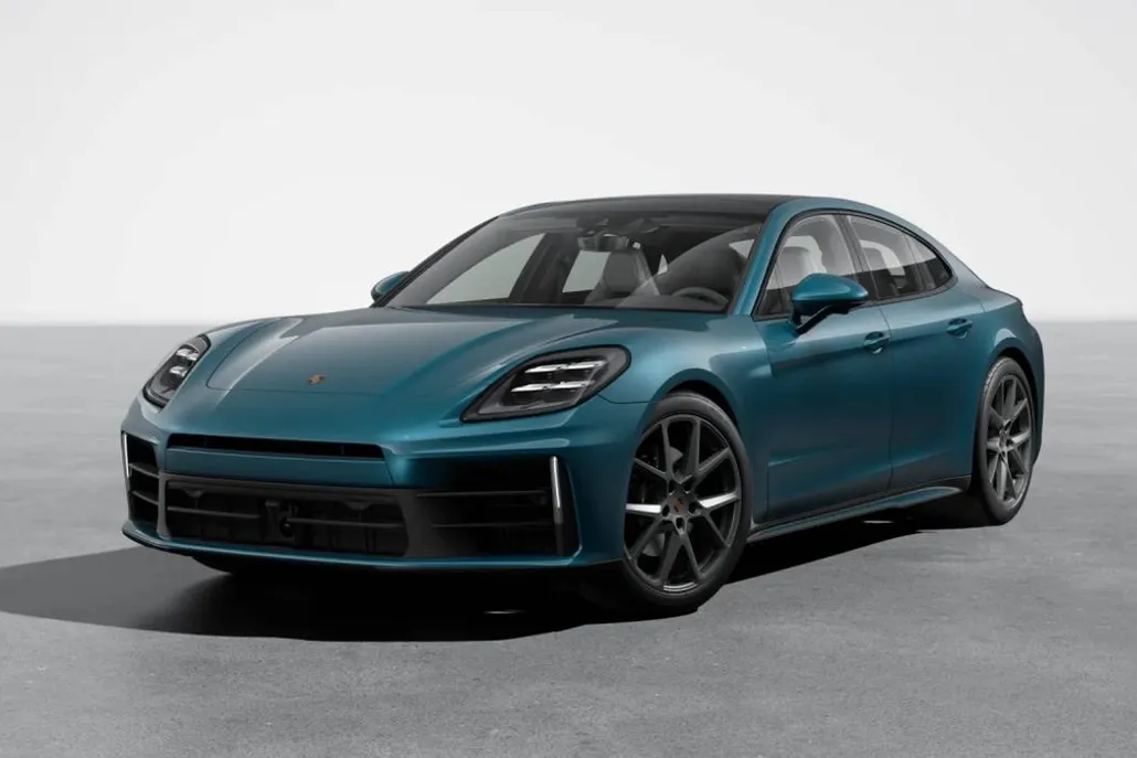 2026 Porsche Panamera 4 photo 1