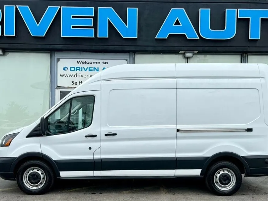 2017 Ford Transit Van photo 1