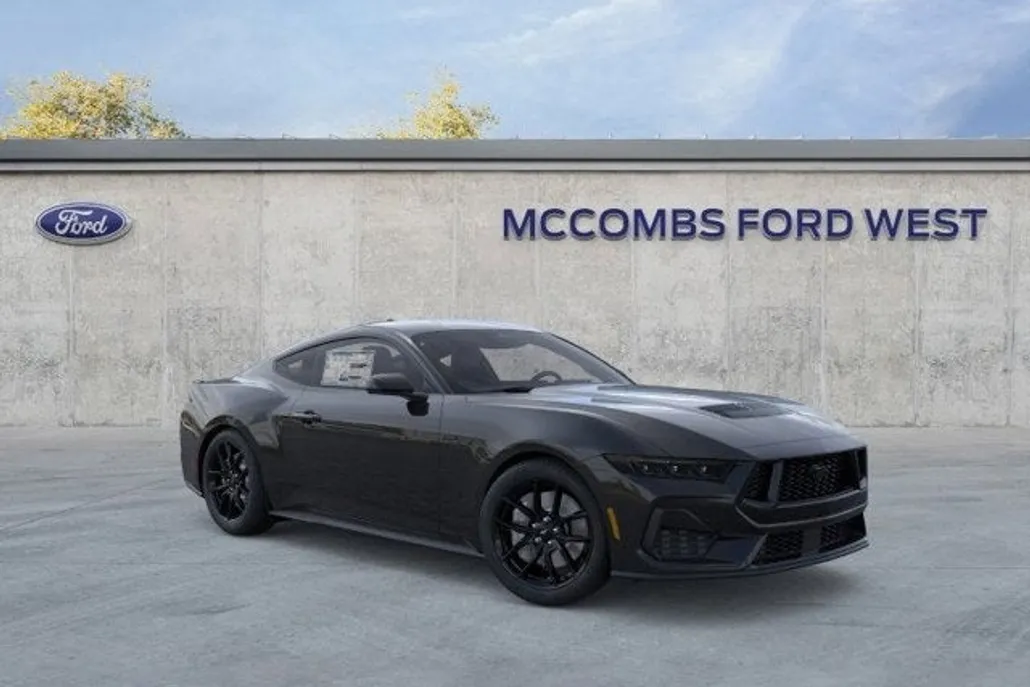 2025 Ford Mustang GT photo 1