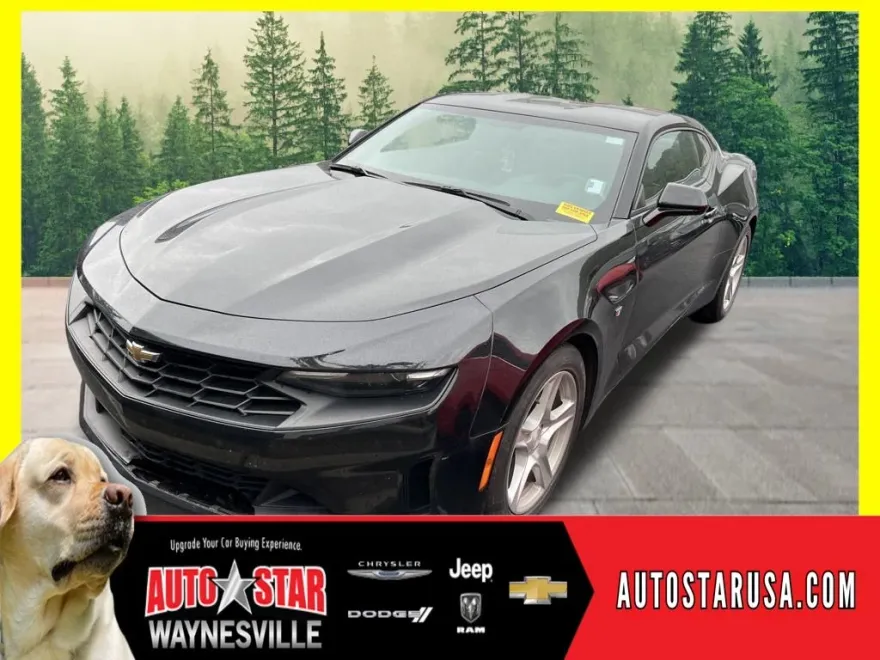 2021 Chevrolet Camaro 1LT photo 1