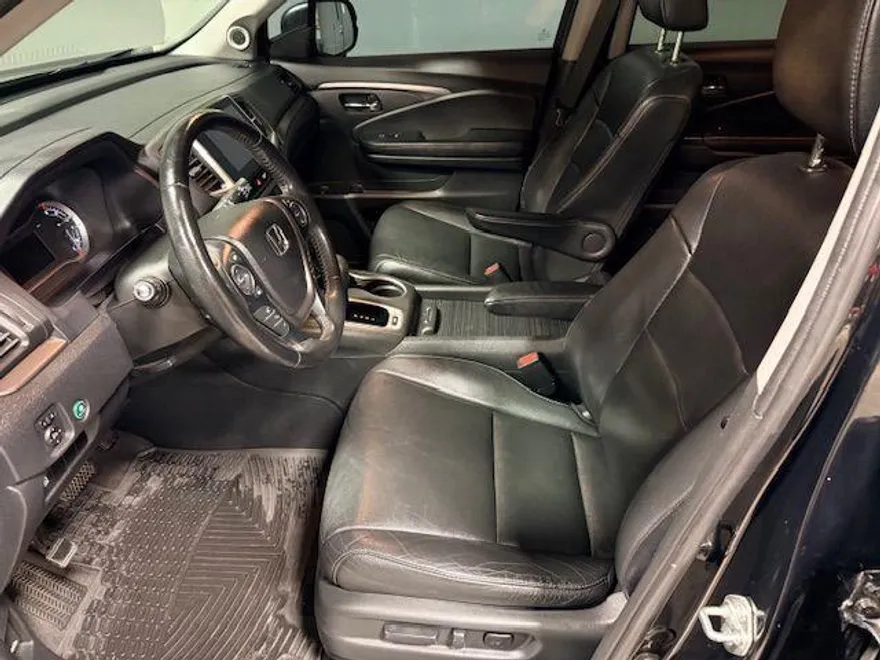 2016 Honda Pilot EX-L photo 1