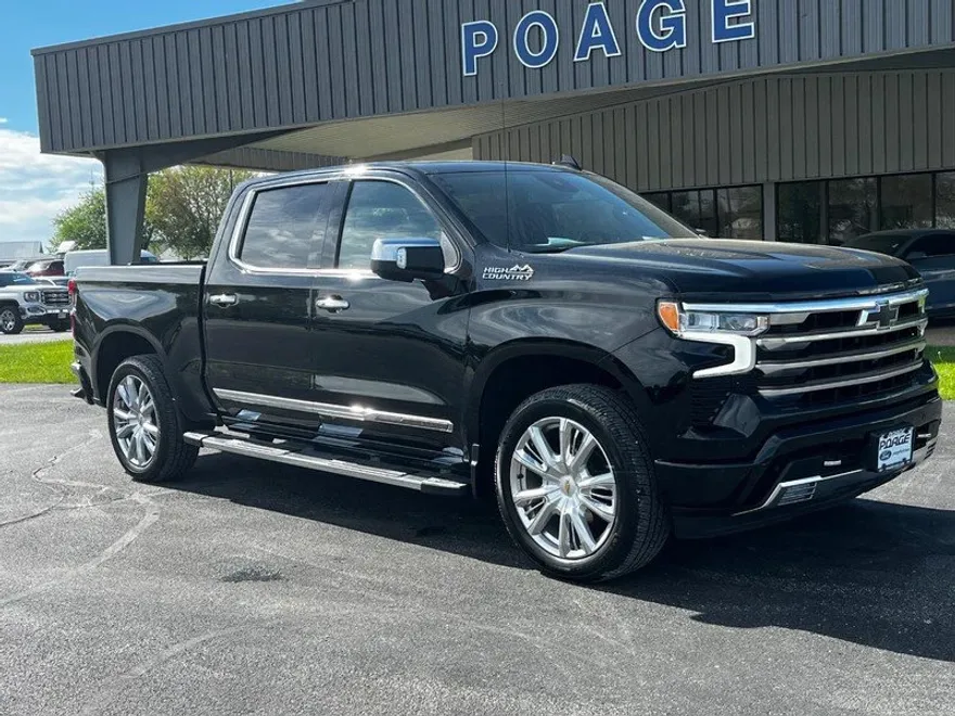 2022 Chevrolet Silverado 1500 High Country photo 1