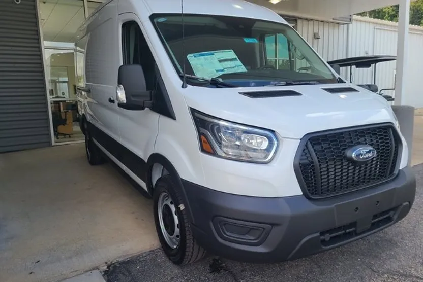 2025 Ford Transit photo 1