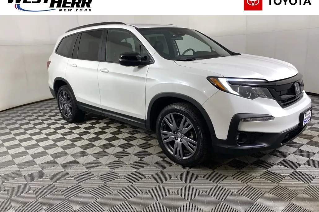 2022 Honda Pilot Sport photo 1