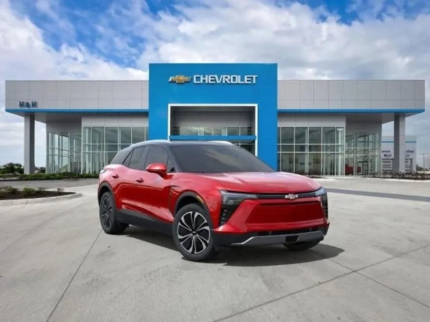 2025 Chevrolet Blazer EV photo 1