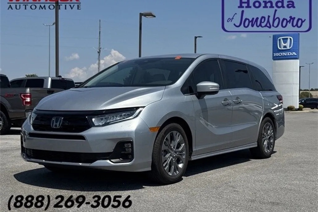 2025 Honda Odyssey Touring photo 1
